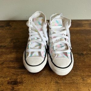 Toddler girls unicorn converse gently used